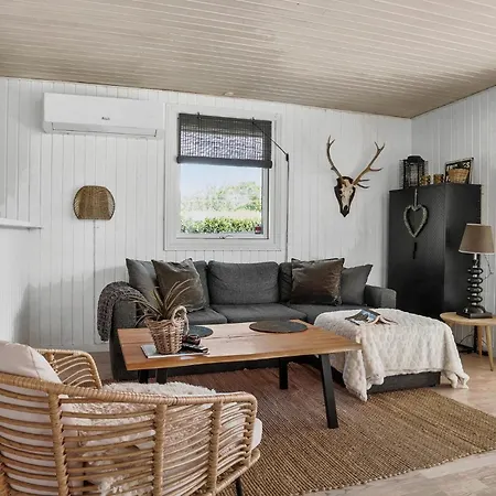 Stunning Home In Egernsund With Wifi Egernsund