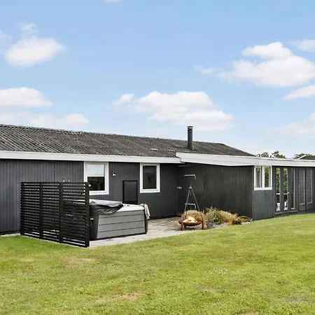 Feriehus Gorgeous In With Jacuzzi *