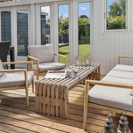 Gorgeous In With Jacuzzi Casa de Férias Egernsund